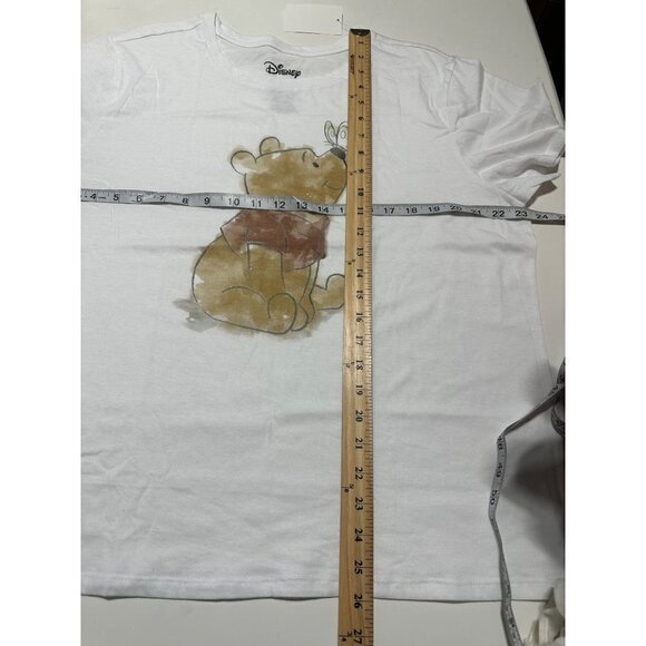 Disney's Winnie the Pooh Women's Watercolor Graphic Tee size XL NWT - Picture 3 of 3